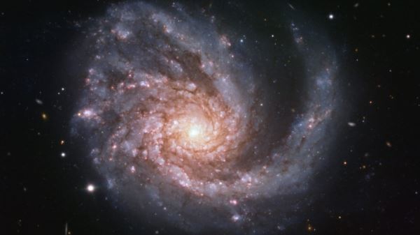 VLT наблюдает за грандиозной спиральной галактикой Мессье 99