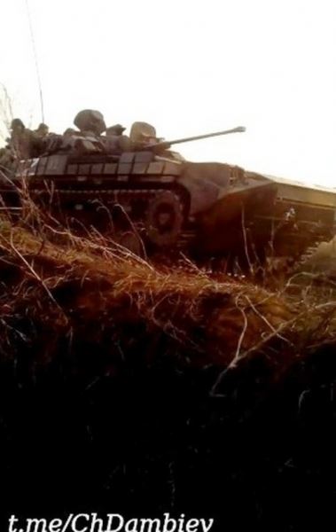 Воины ДНР модернизировали БМП-2, установив динамическую защиту